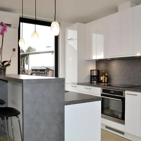 Haermati Puhkemaja- Riverside 4*